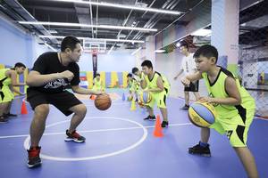 青少年篮球训练一般情况学多久能掌握基础?